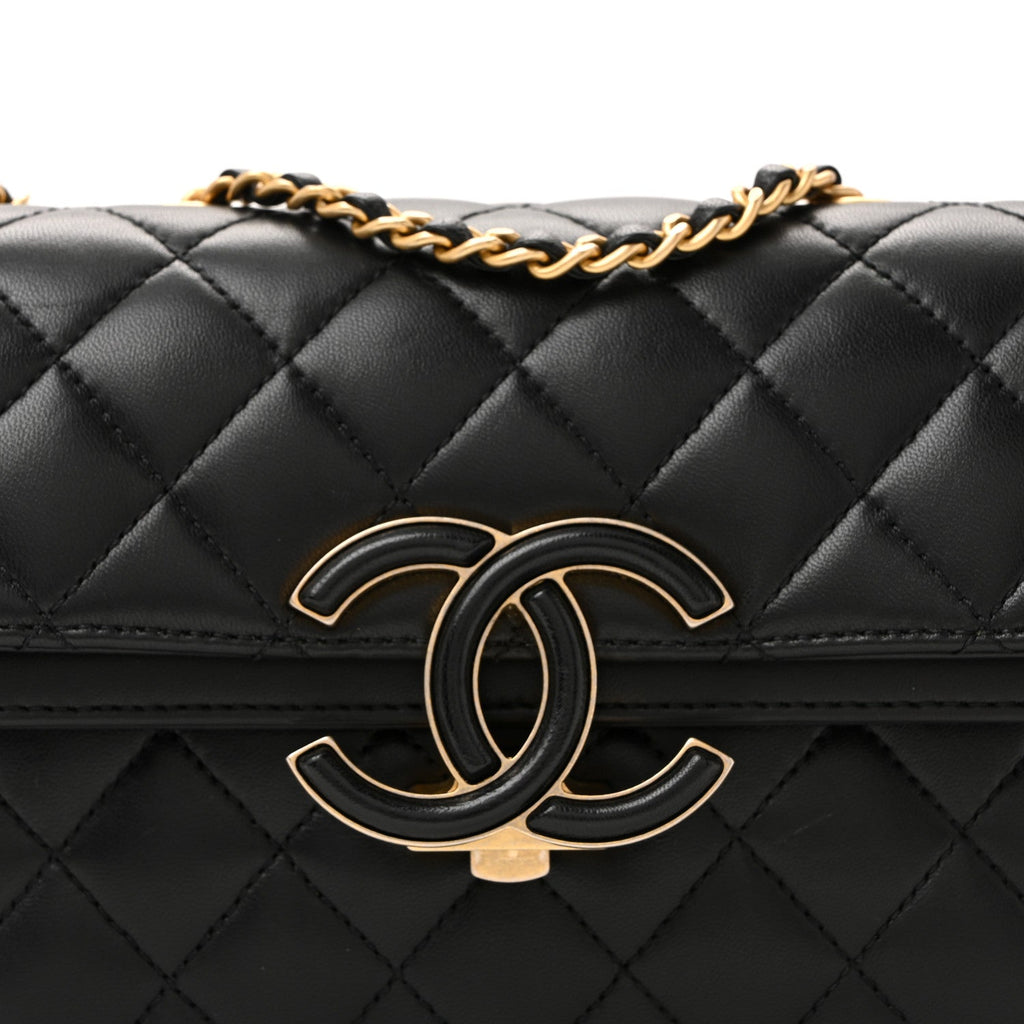 Lambskin Quilted Small CC Chic Flap Black