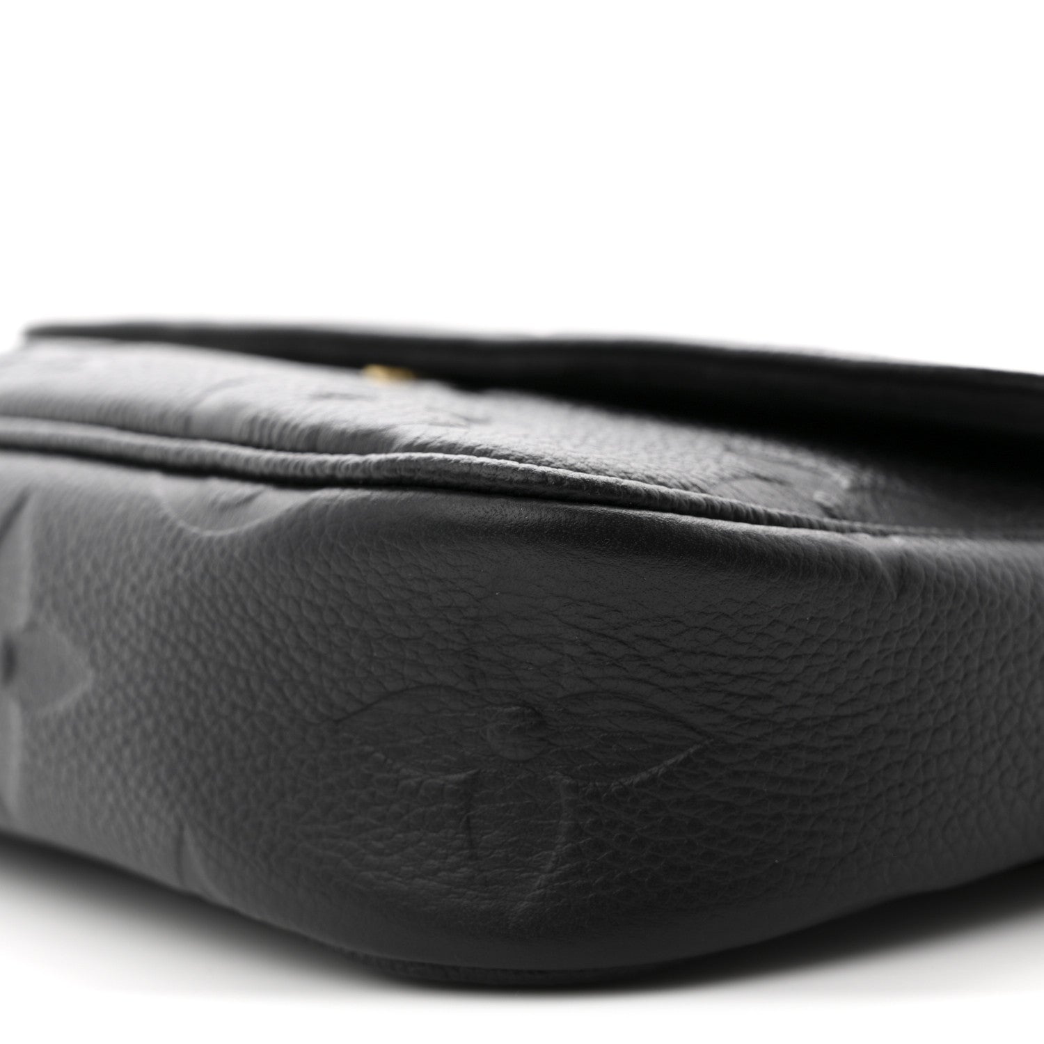 Empreinte Monogram Giant Ivy Wallet On Chain Black