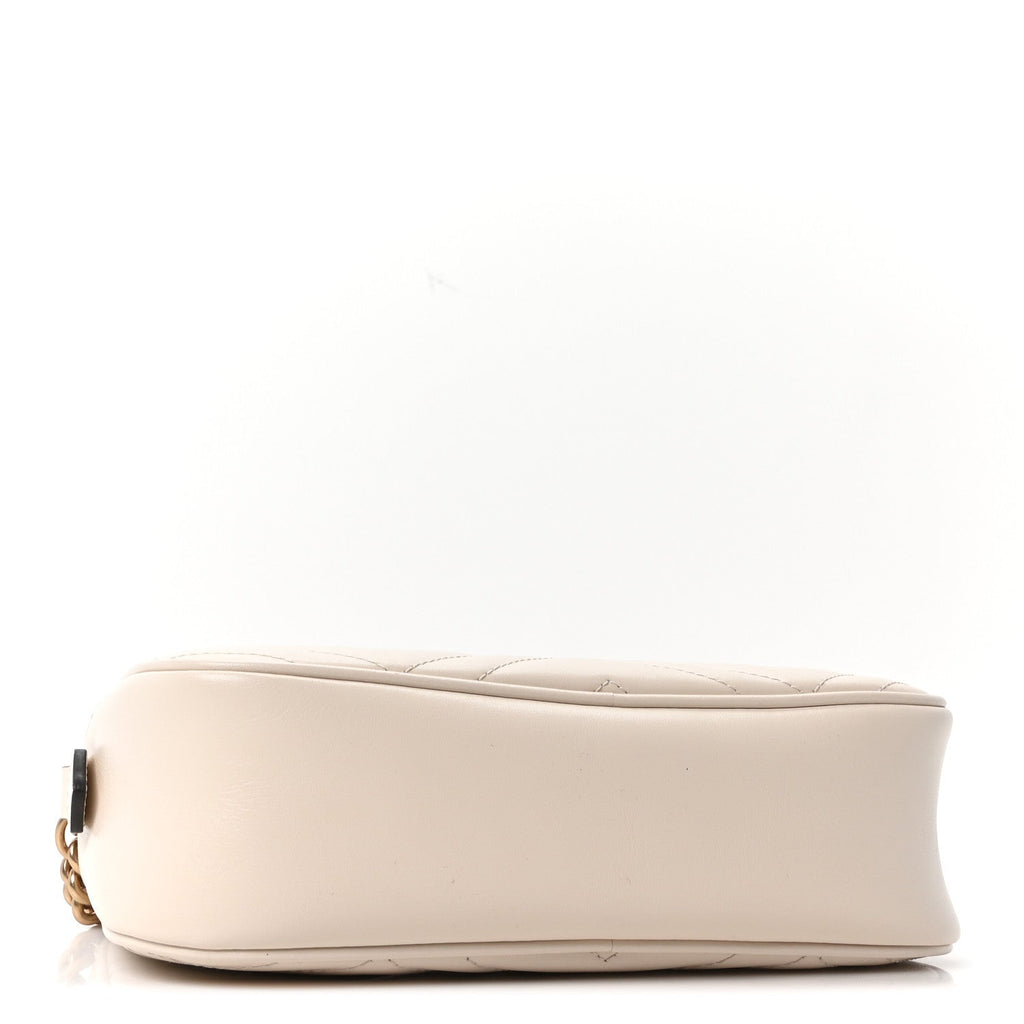 Calfskin Matelasse Small GG Marmont Chain Shoulder Bag White