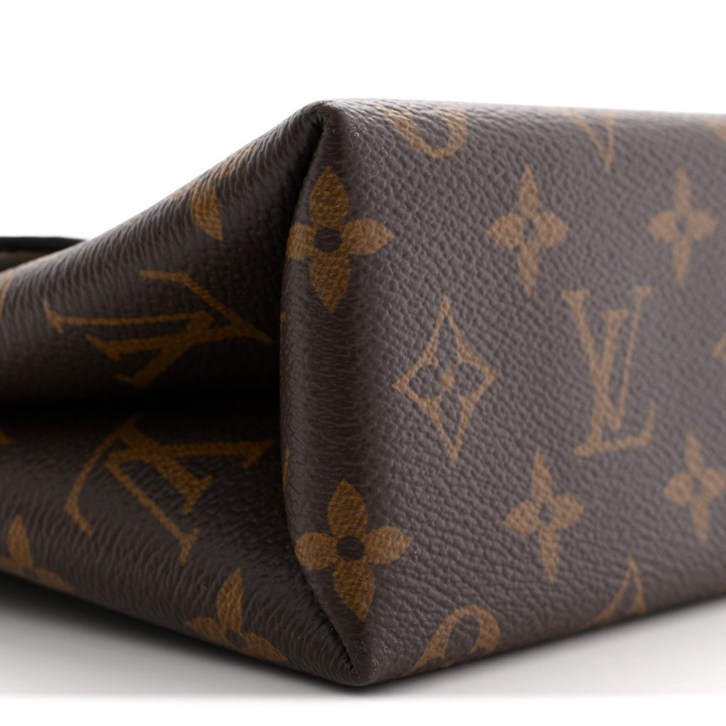 Monogram Locky BB Creme
