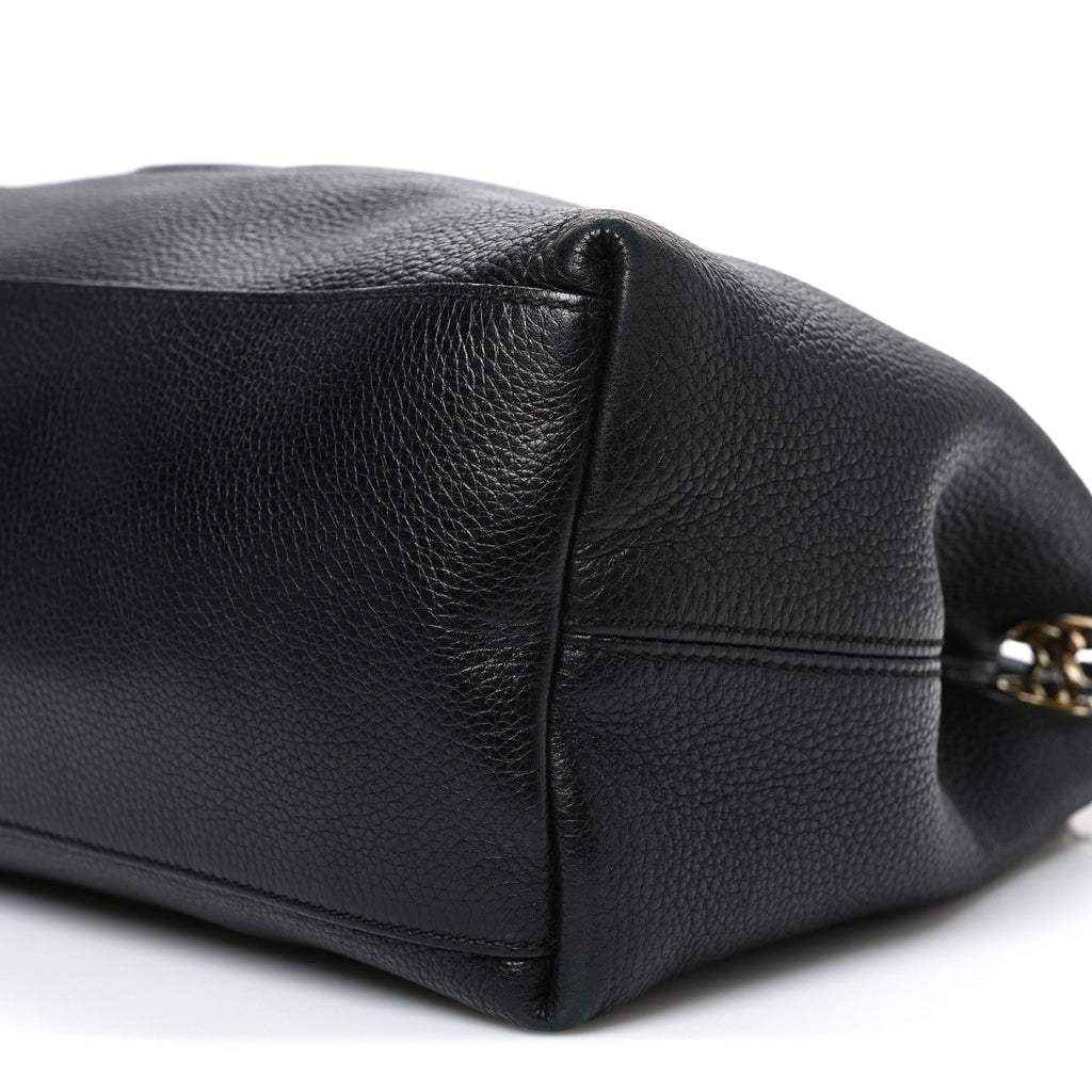 Pebbled Calfskin Medium Soho Chain Shoulder Bag Black