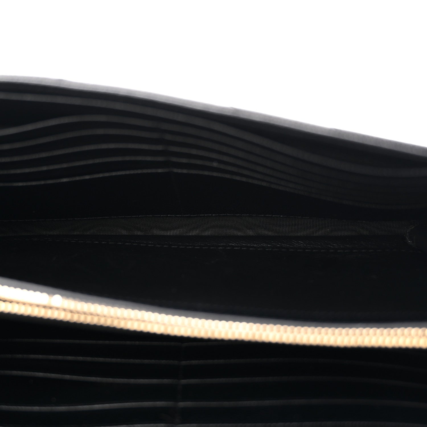 Grain De Poudre Matelasse Chevron Monogram Chain Wallet Black
