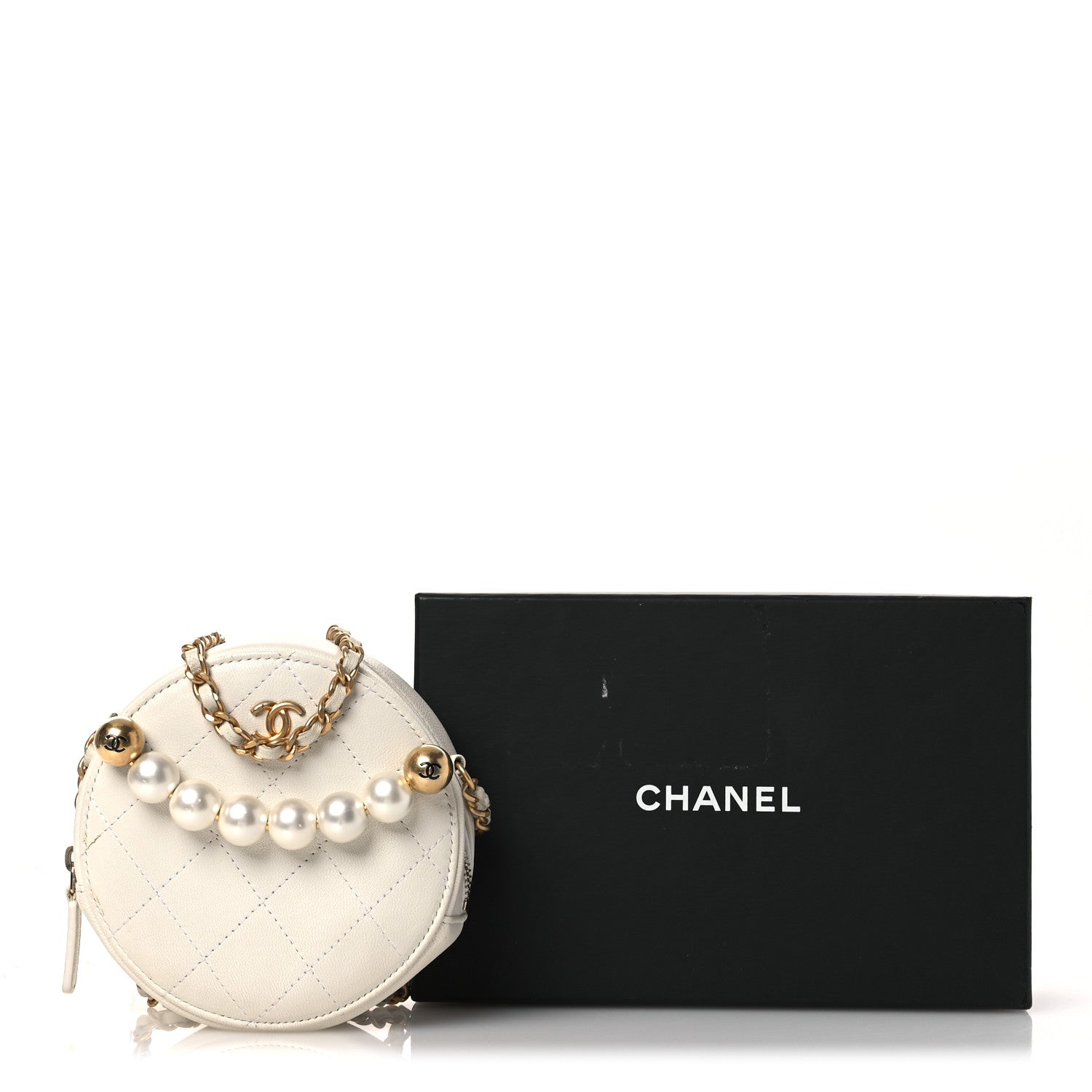 Lambskin Quilted Pearl Round Clutch With Chain White
