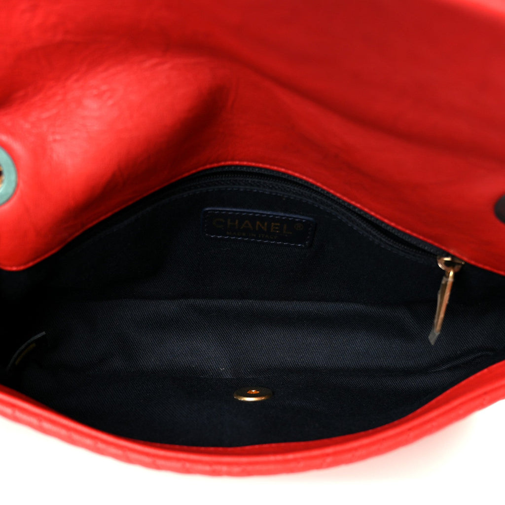 Wrinkled Lambskin Chevron Quilted Medium Flap Red