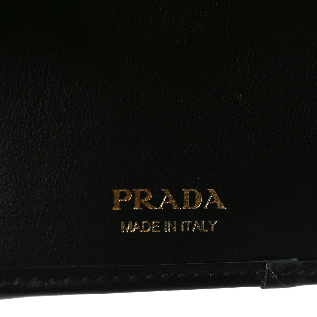Metal Tri-Fold Compact Wallet Black