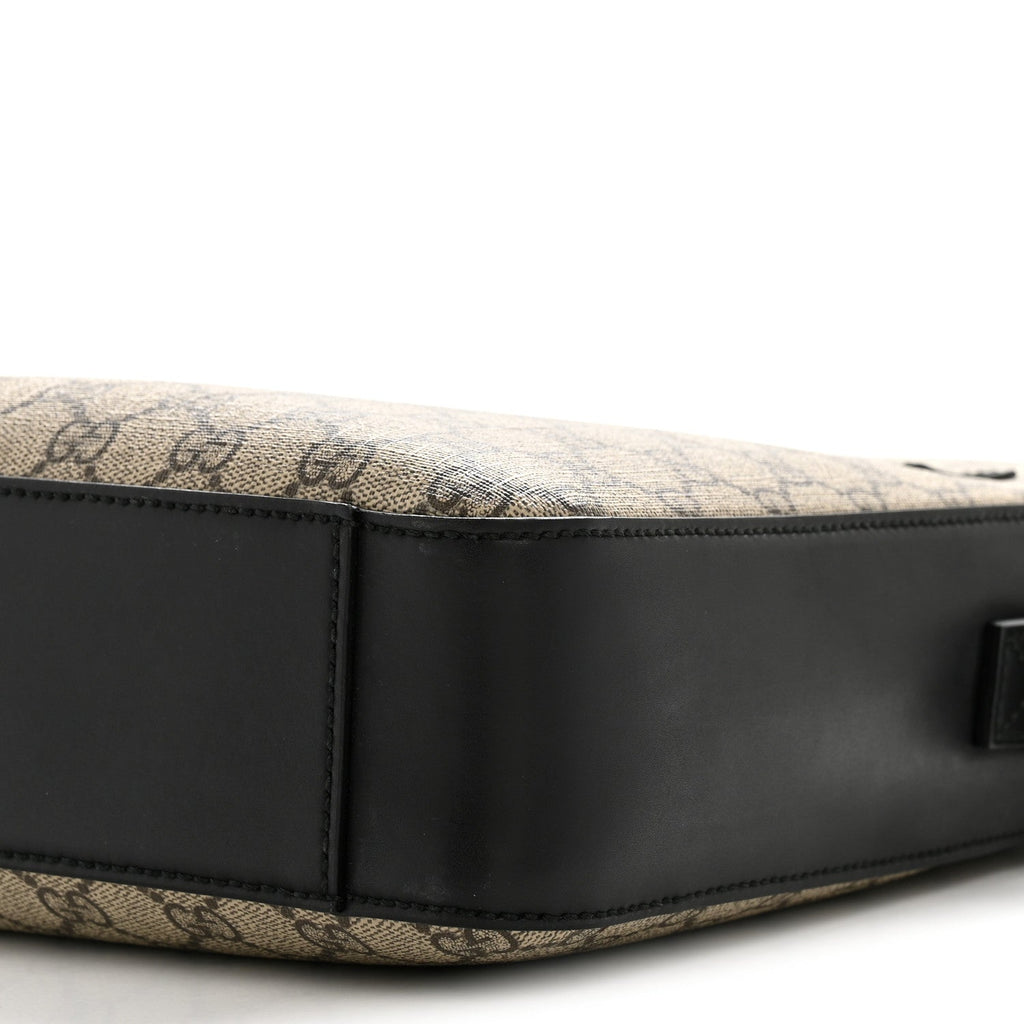 GG Supreme Monogram Flat Messenger Bag Beige Black New Acero
