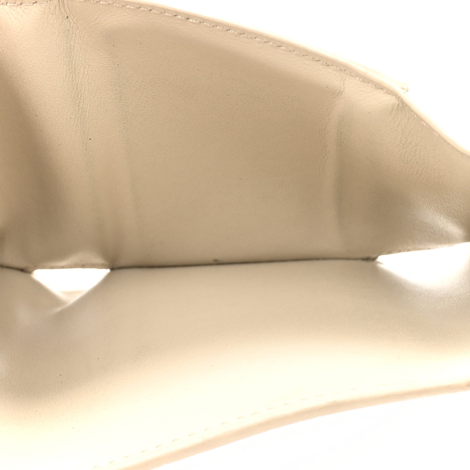Grained Calfskin Triomphe Nino Wallet Deep Ivory