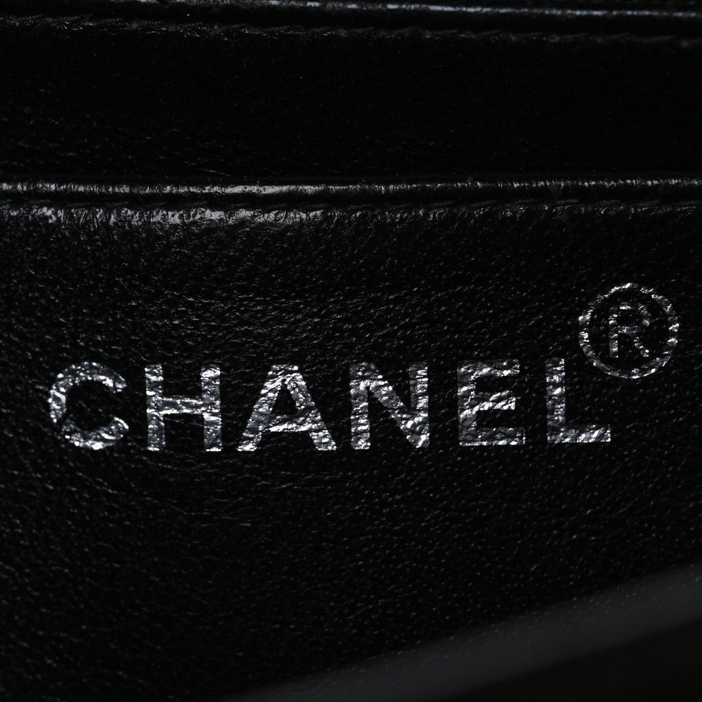 Canvas Quilted Letter Printed Flap Black