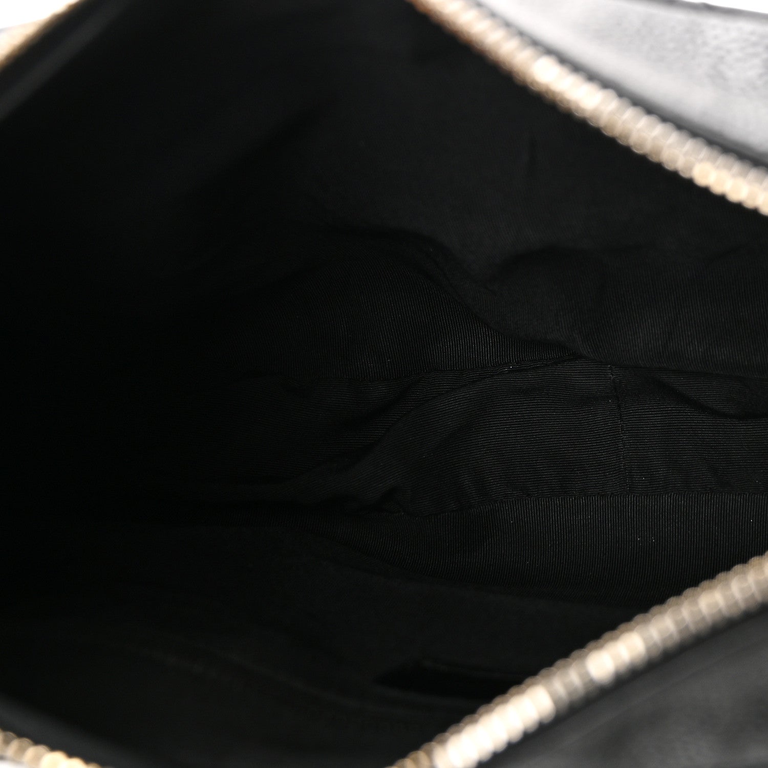 Caviar Quilted Timeless CC Shoulder Bag Black