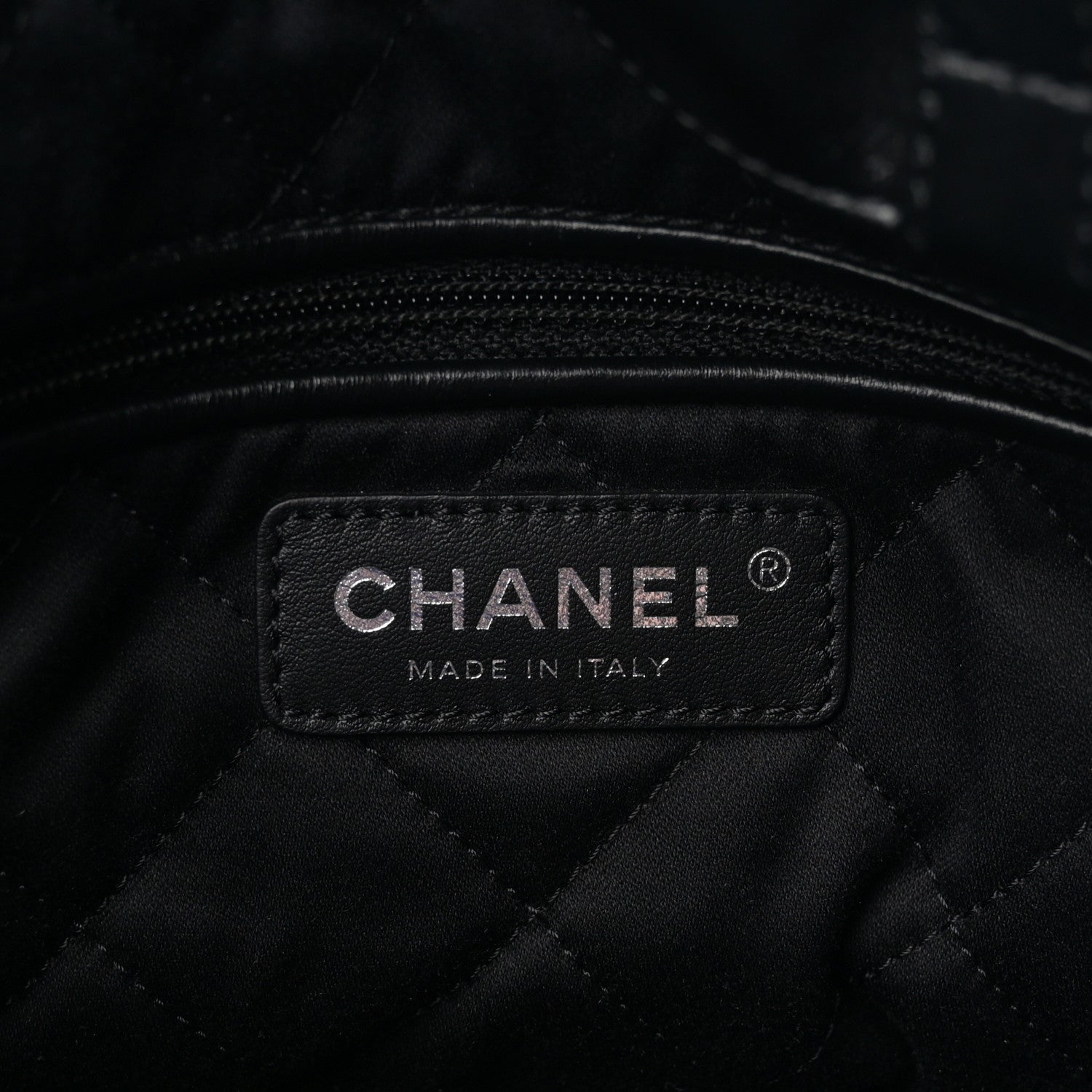 Shiny Calfskin Quilted Chanel 22 Backpack Black