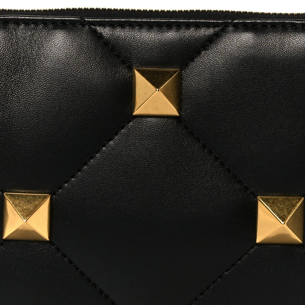 Nappa Quilted Roman Stud Zip Pouch Black