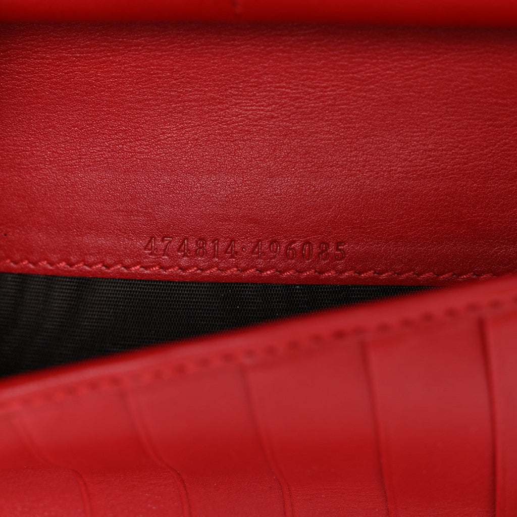 Calfskin Matelasse GG Marmont Zip Around Wallet Hibiscus Red