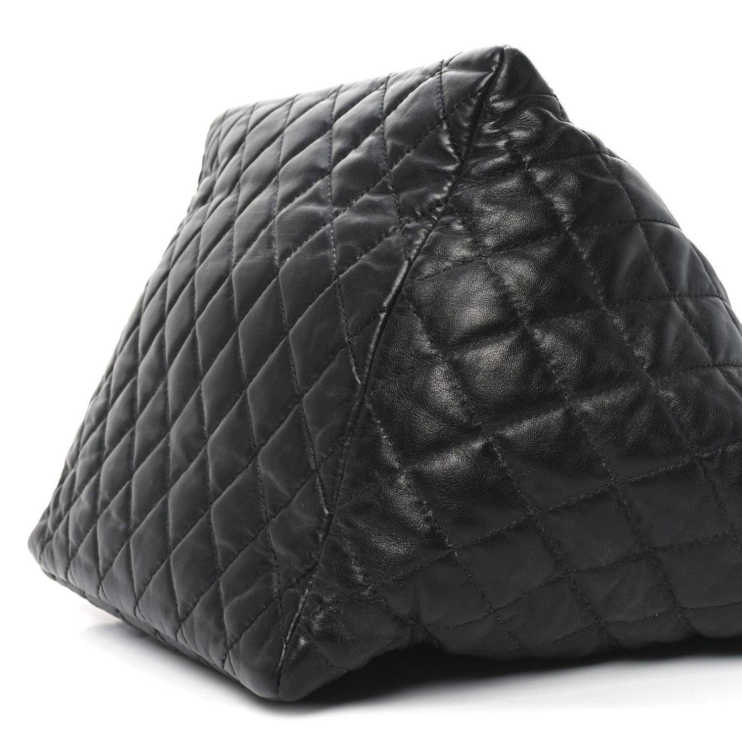 Lambskin Quilted Week End on Mars Tote Black