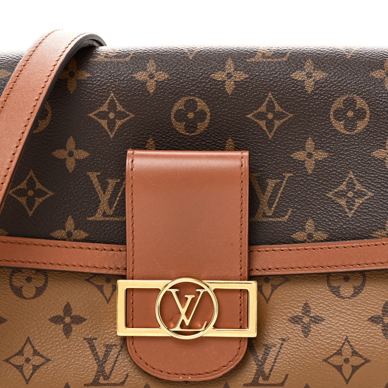 Reverse Monogram Dauphine MM