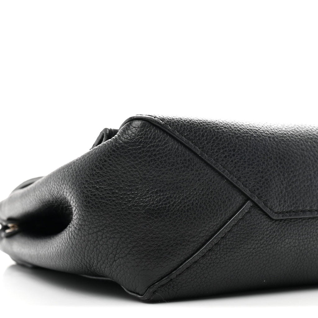 Calfskin Lockme II Chain Bag BB Black