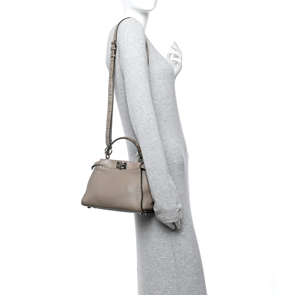Cuoio Romano Snakeskin Selleria Mini Peekaboo Iconic Satchel Roccia Corda