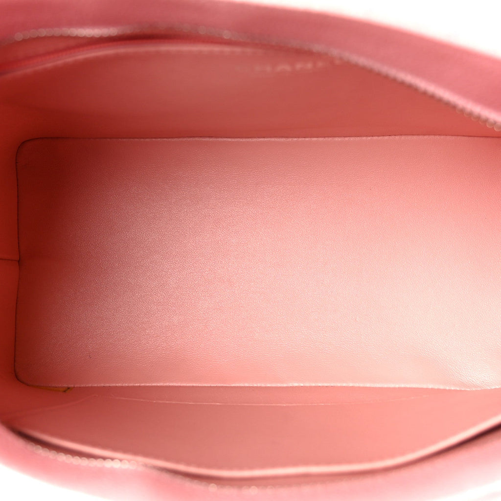Caviar Medallion CC Tote Light Pink