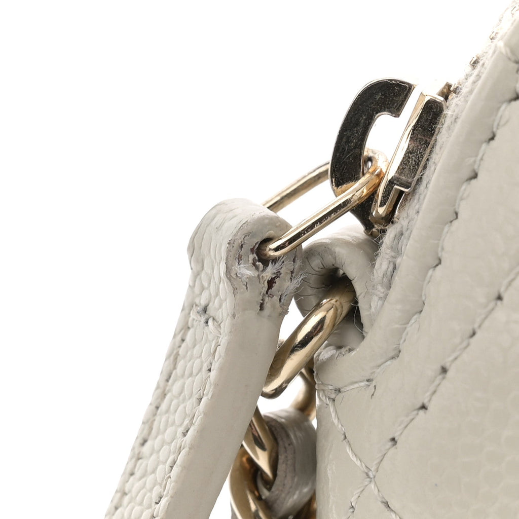 Caviar Quilted Classic Clutch With Chain Light Grey