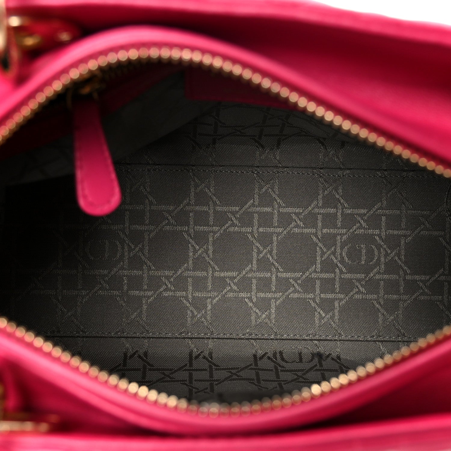 Lambskin Cannage Medium Lady Dior Fuchsia