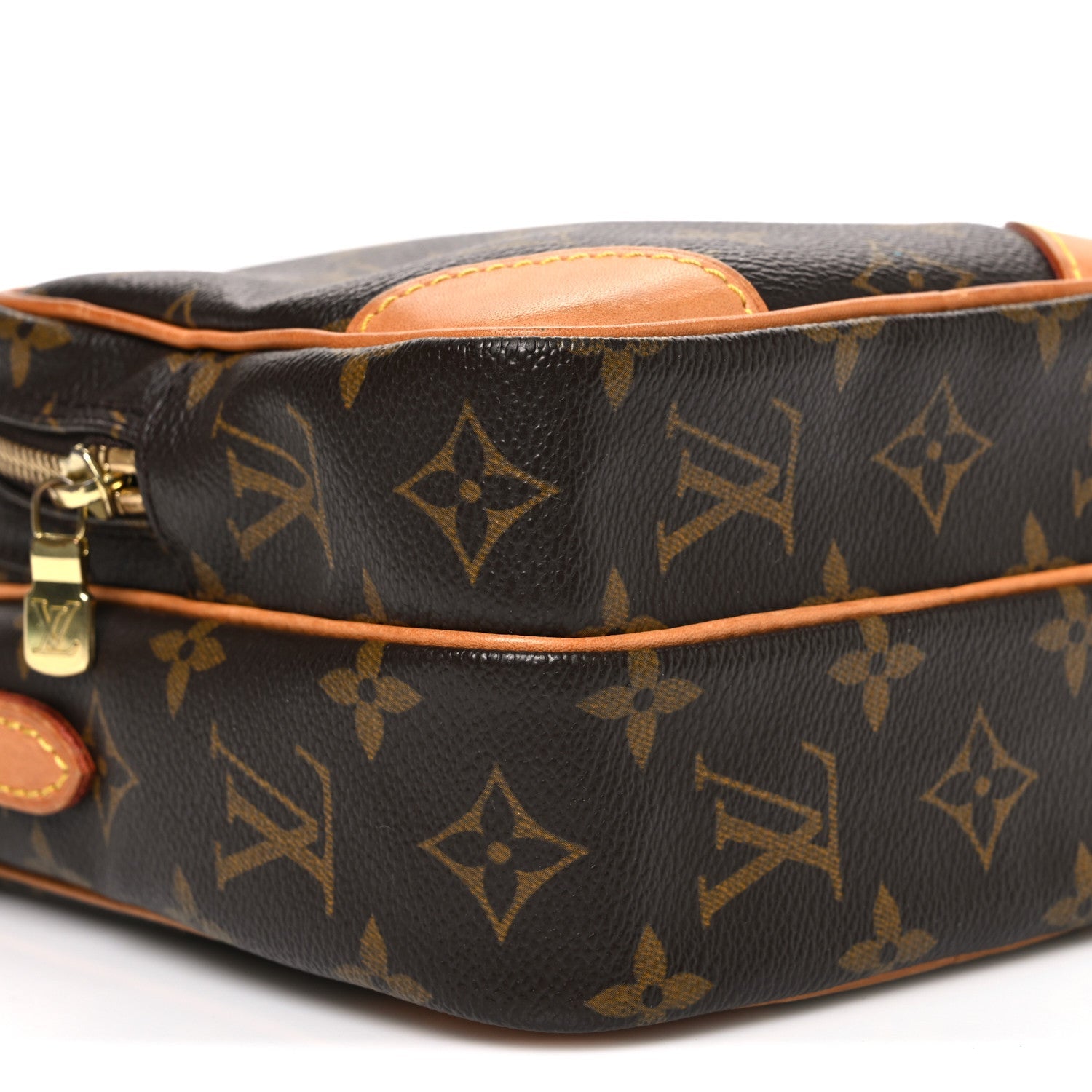 Monogram Amazone