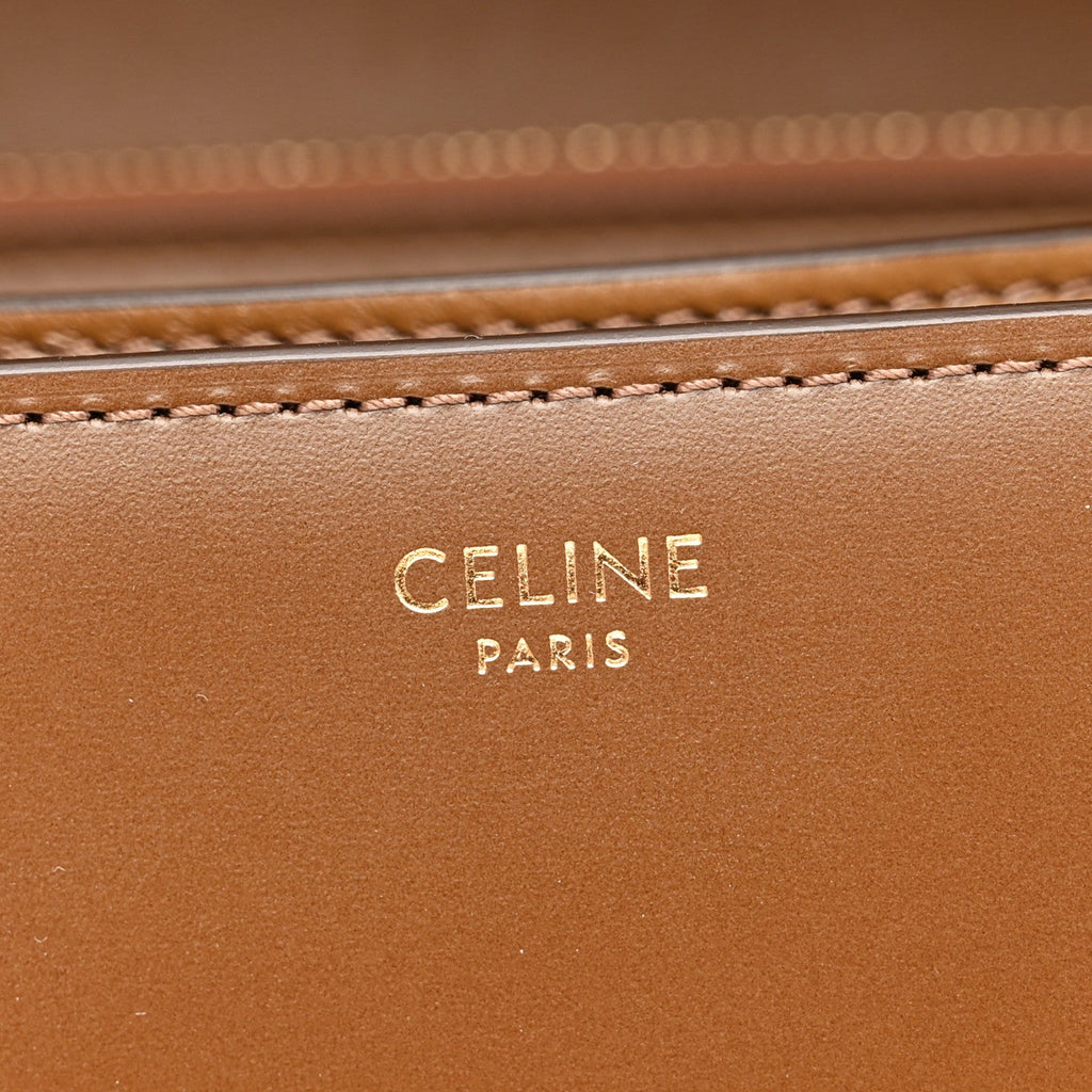 Box Calfskin Medium Classic Box Flap Bag Camel