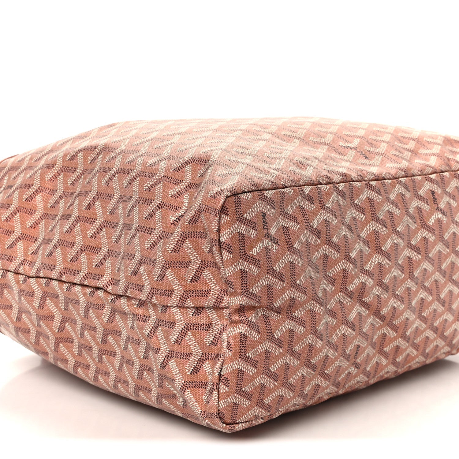 Iridescent Goyardine Saint Louis PM Pearly Coral