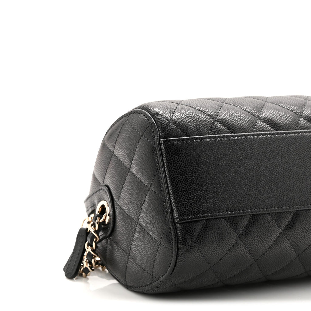 Caviar Quilted Barrel Clutch With Chain Black