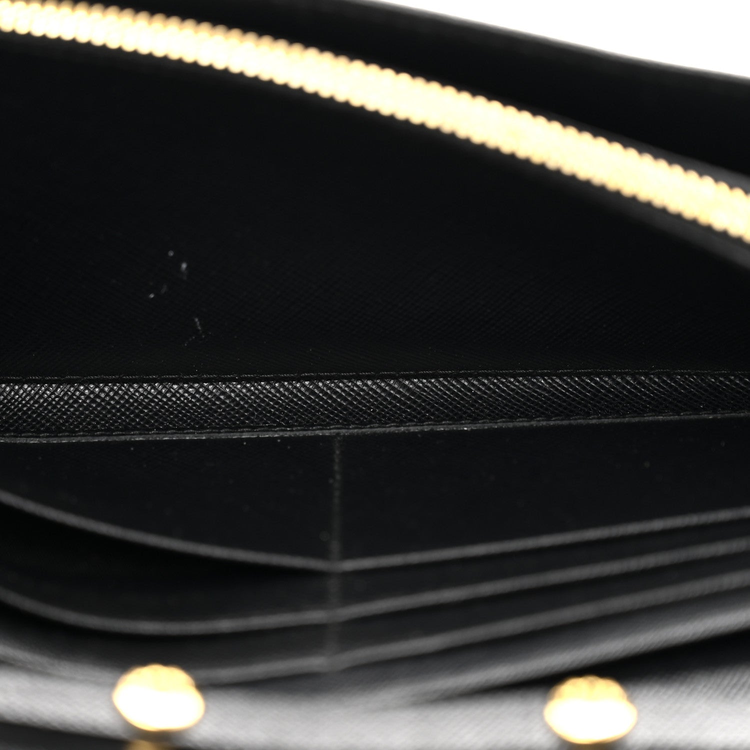 Saffiano Metal Oro Chain Wallet Black