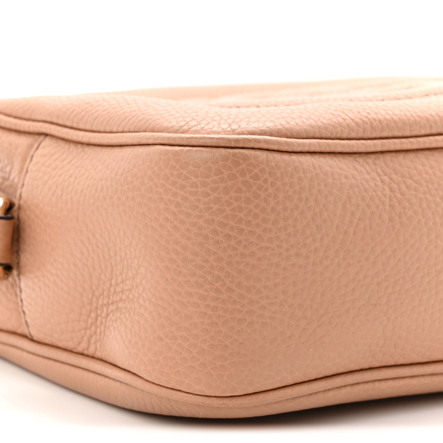 Pebbled Calfskin Small Soho Disco Bag Camelia