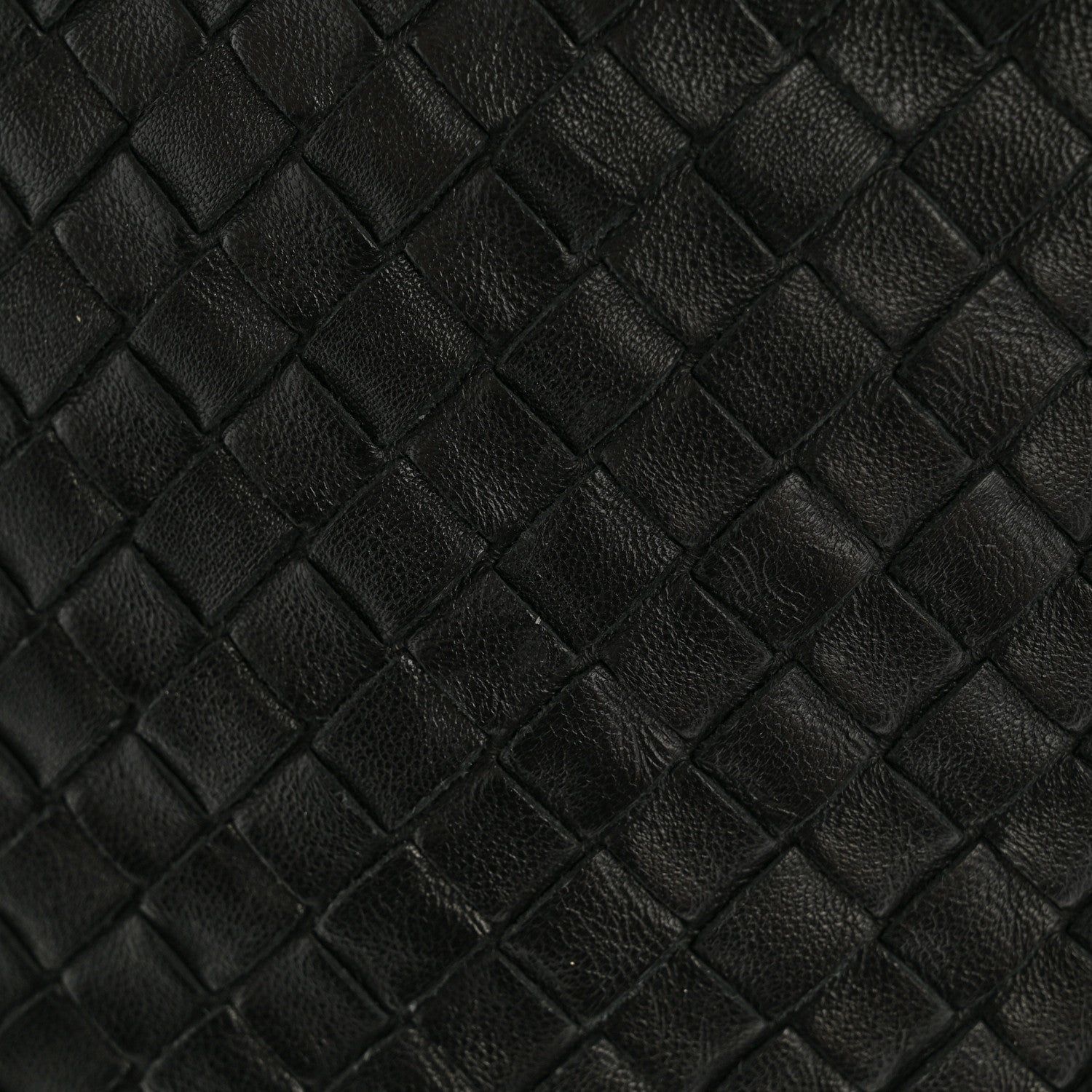 Nappa Intrecciato Medium Veneta Hobo Black