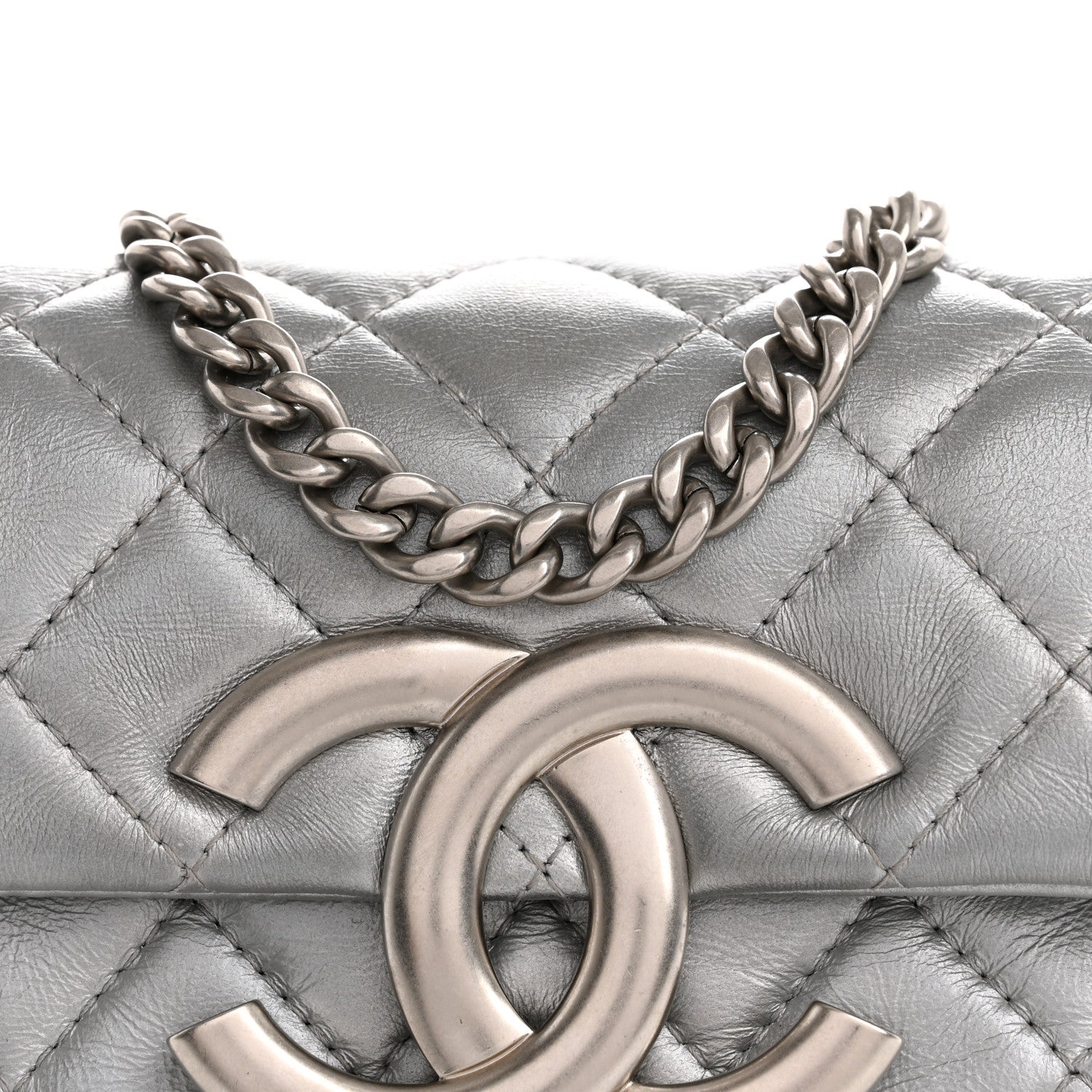 Metallic Lambskin Quilted Mini Giant CC Flap Argent