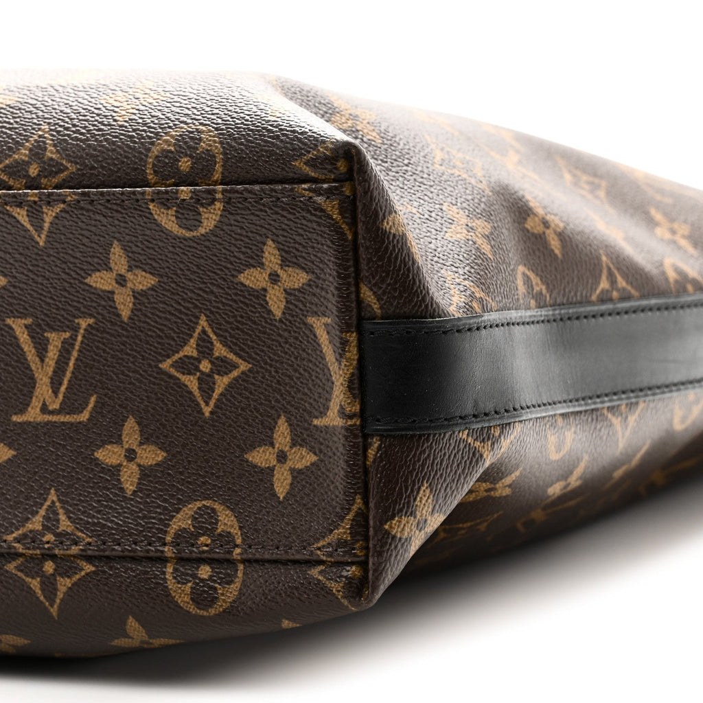 Monogram Macassar Kitan
