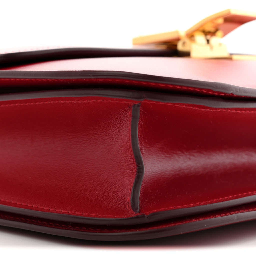 Box Calfskin Medium Classic Box Flap Bag Red