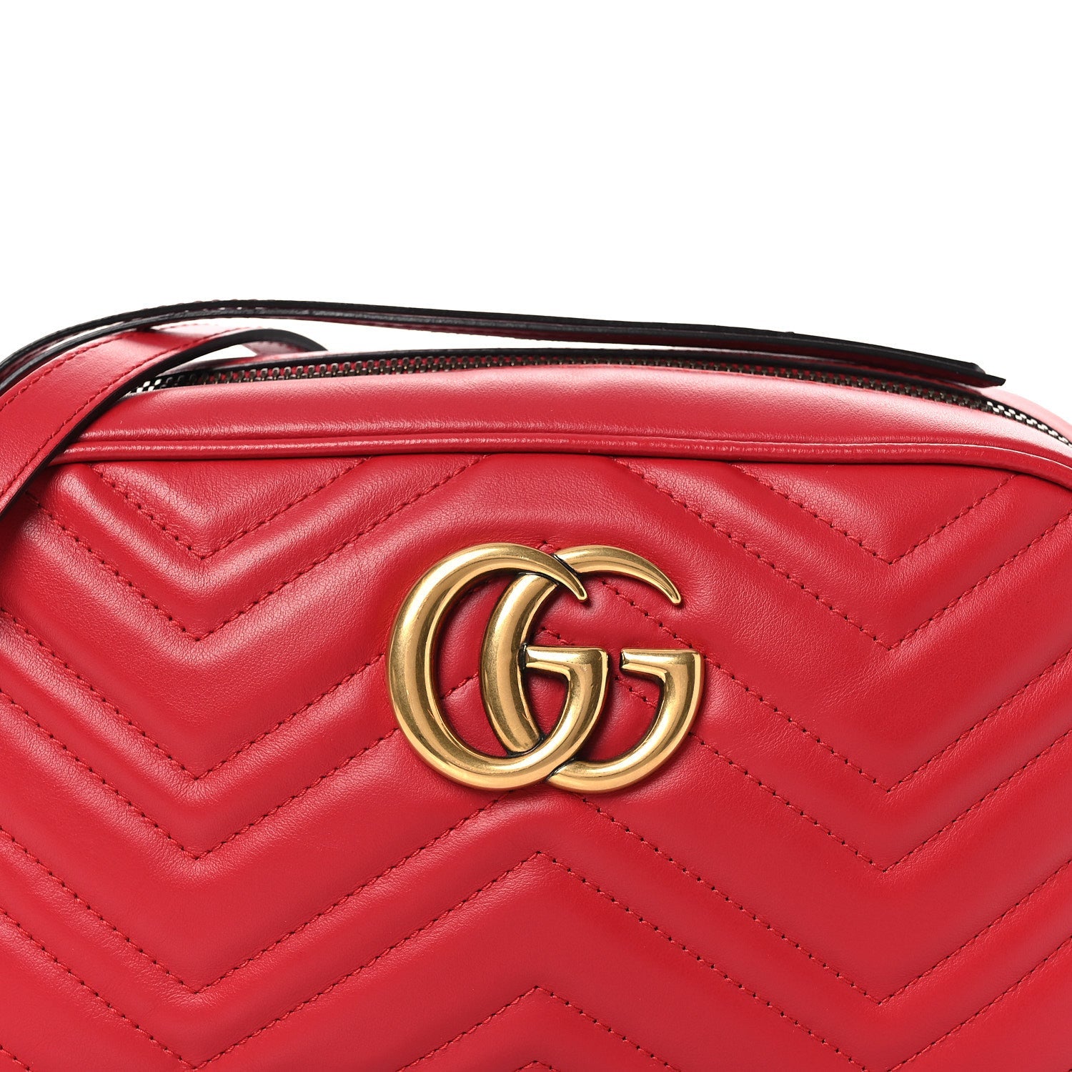 Calfskin Matelasse Small GG Marmont Chain Shoulder Bag Hibiscus Red