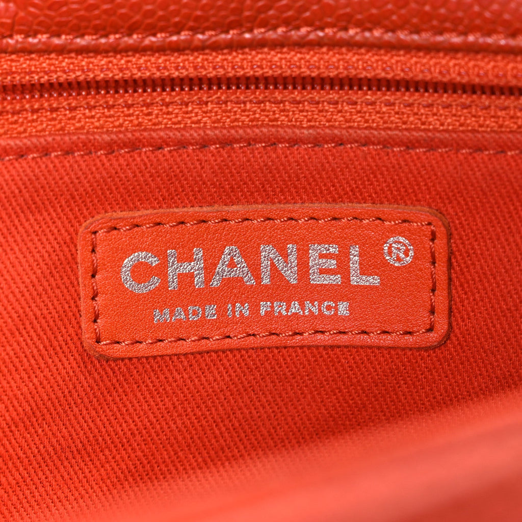 Grained Calfskin Large Natural Beauty Flap Orange