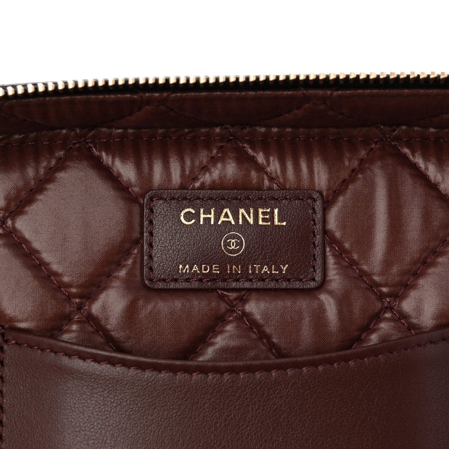 Caviar Quilted Large Vanity Pouch Black