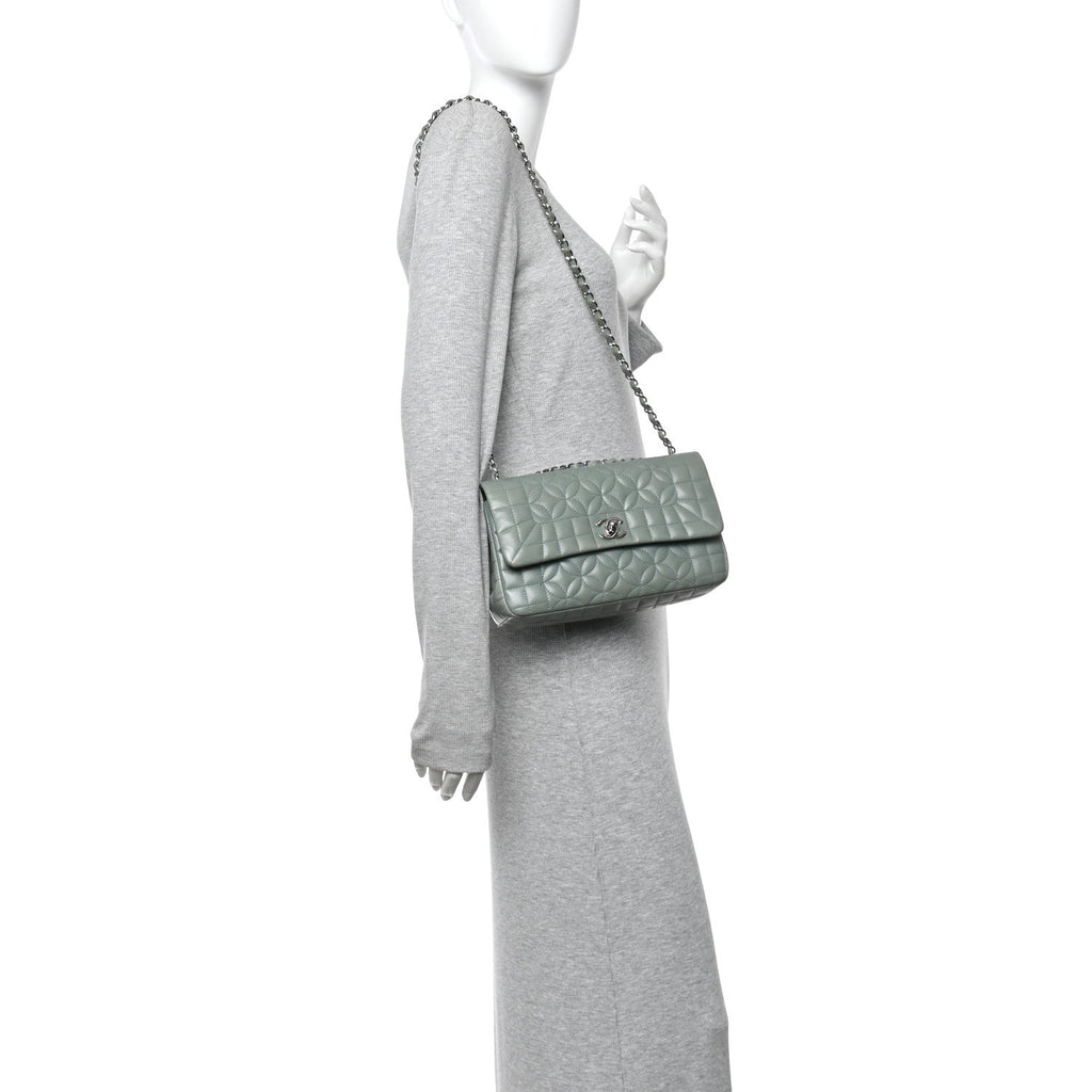 Lambskin Quilted Lady Graphic Flap Green
