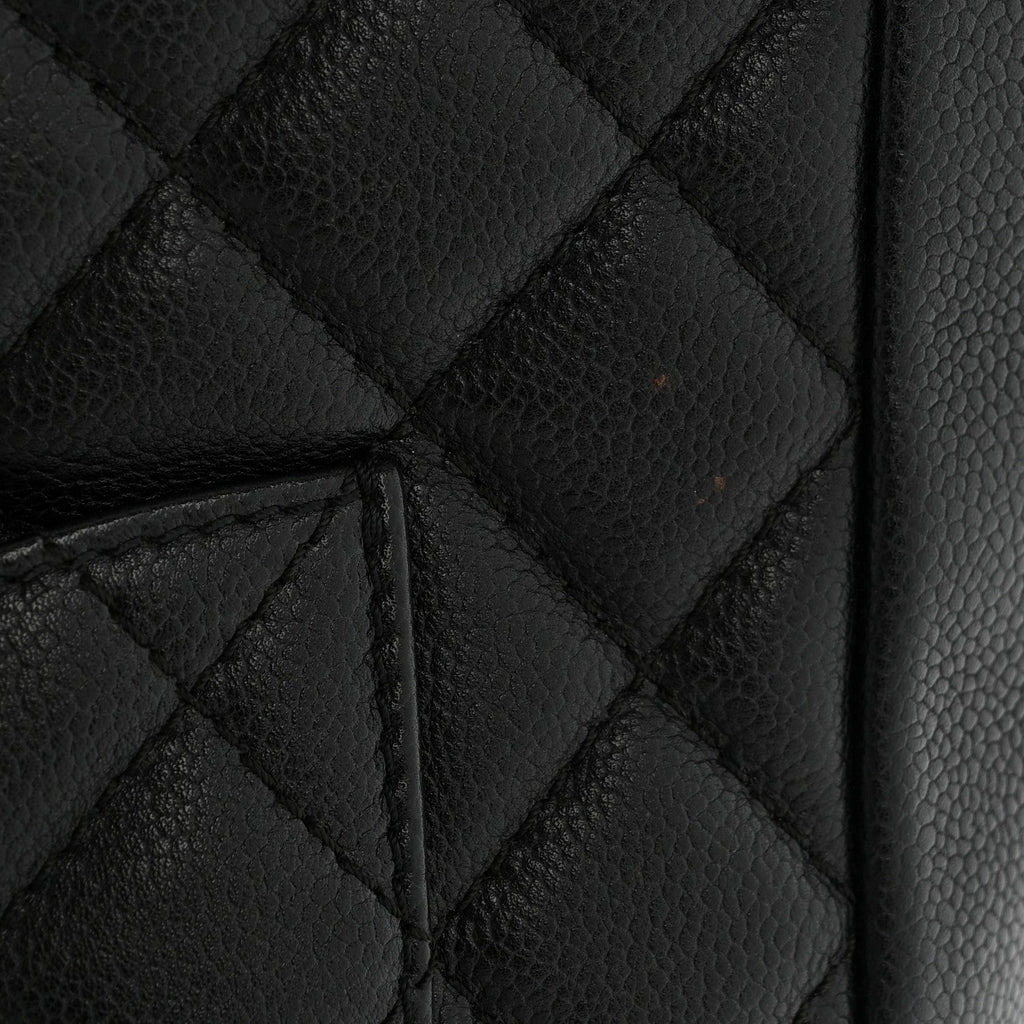 Caviar Quilted Petit Shopping Tote PST Black