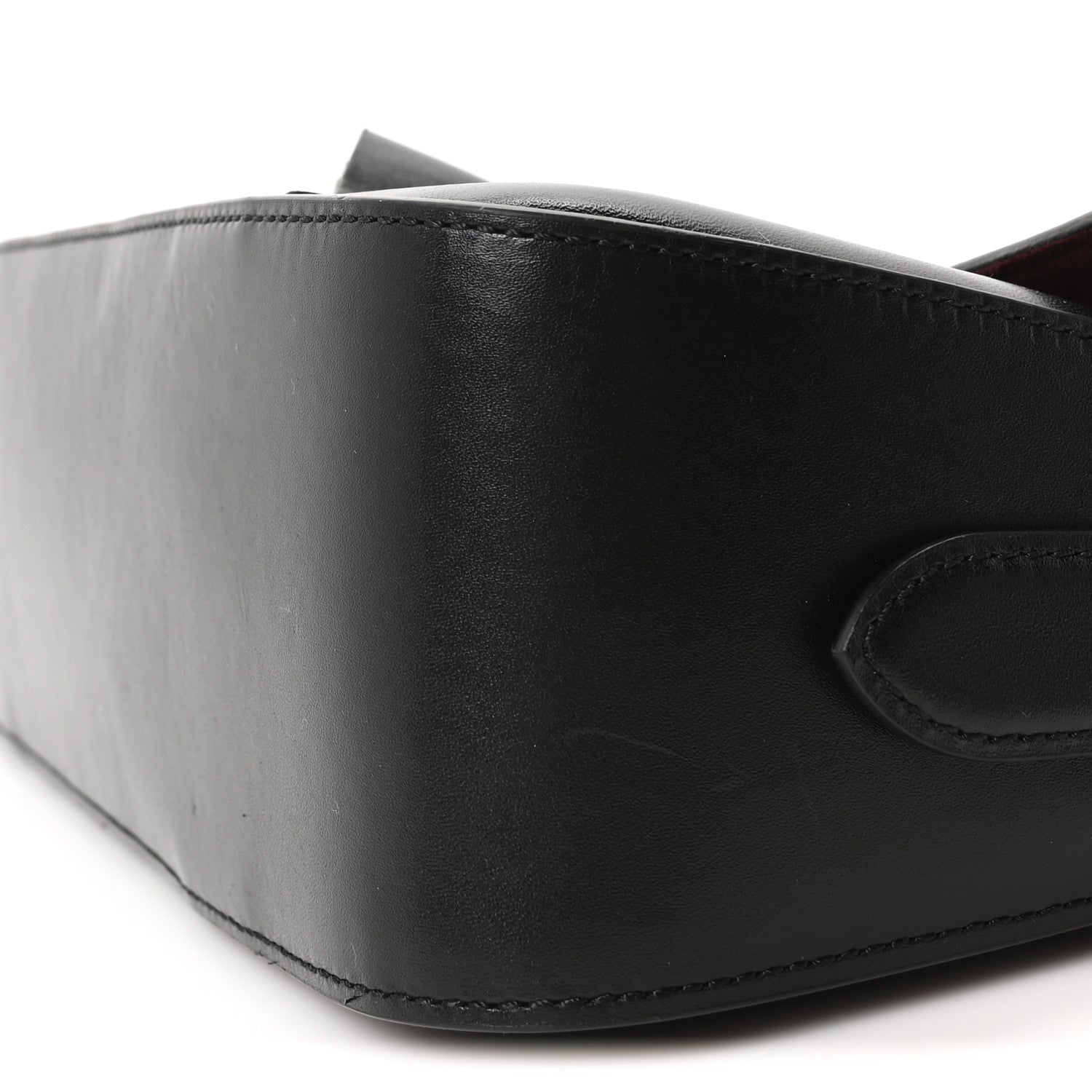 Shiny Smooth Calfskin East West Bayswater Black