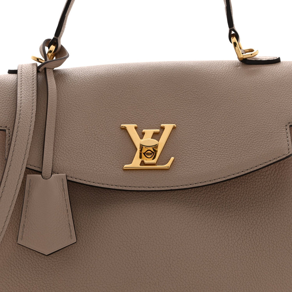 Soft Calfskin Lockme Ever MM Greige