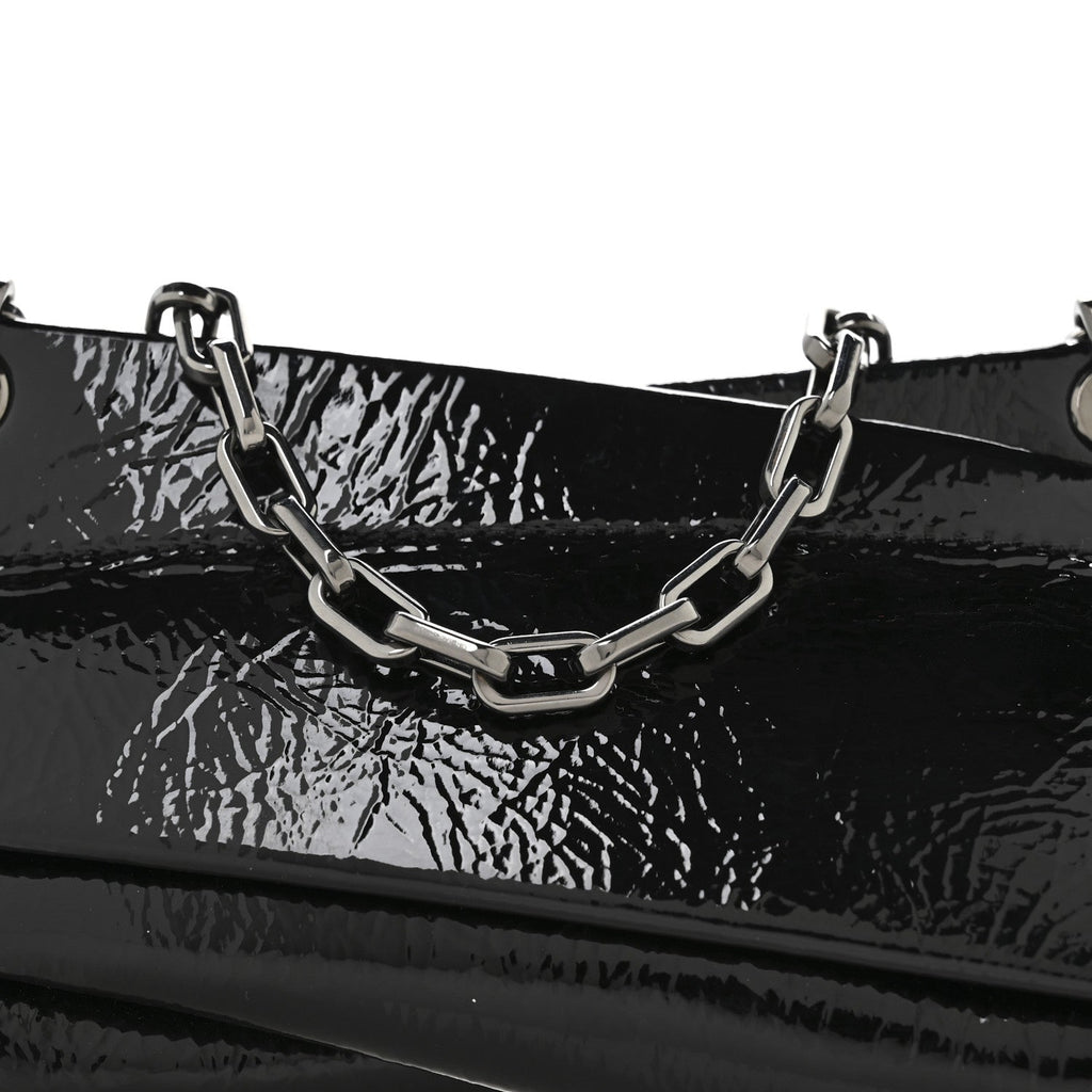Patent Vog Small Loubitwist Clutch Black