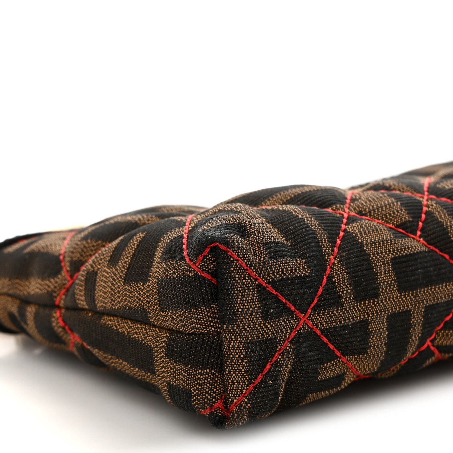 Zucca Quilted Pochette Tobacco Red