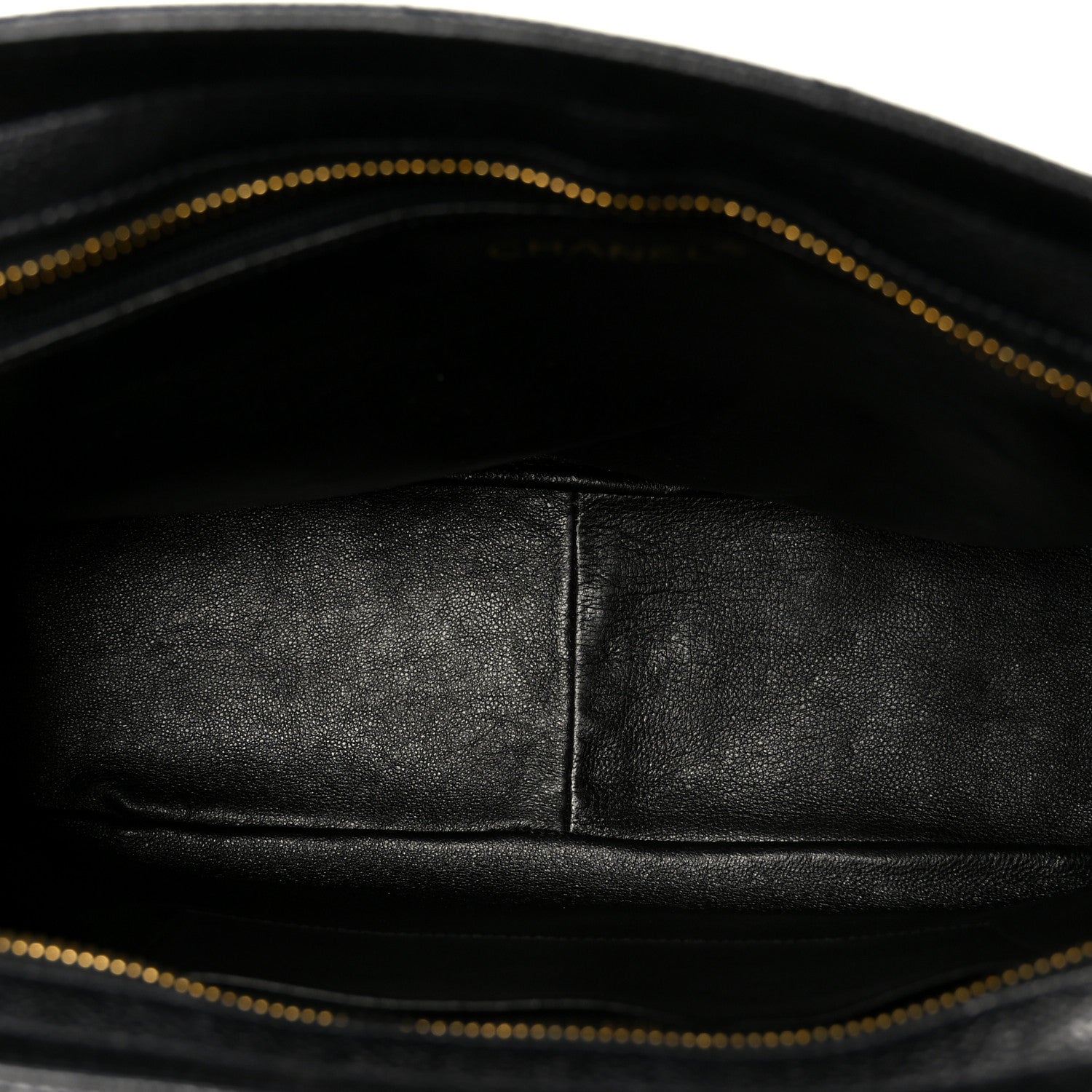 Caviar Quilted Shoulder Bag Black