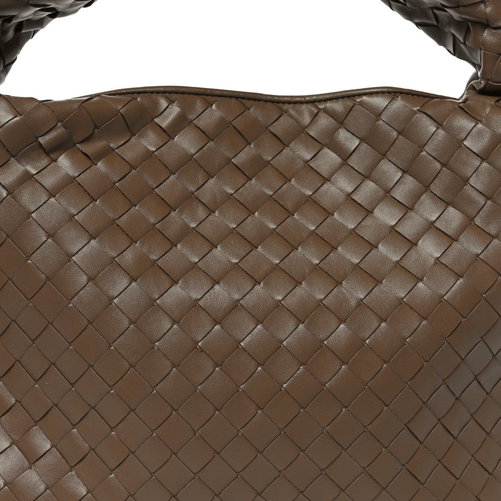 Calfskin Intrecciato Small Hop