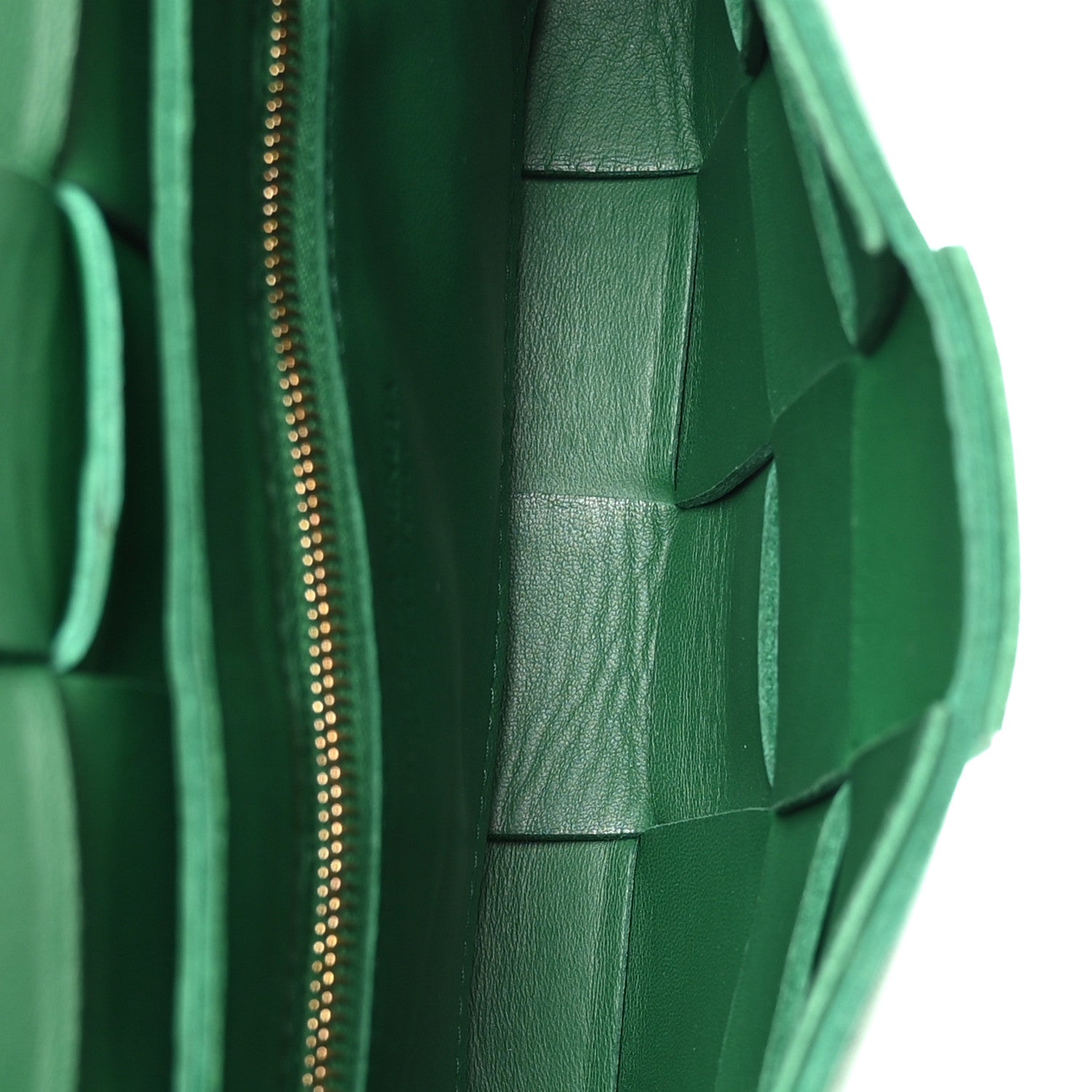 Lambskin Maxi Intrecciato Cassette Crossbody Bag Racing Green