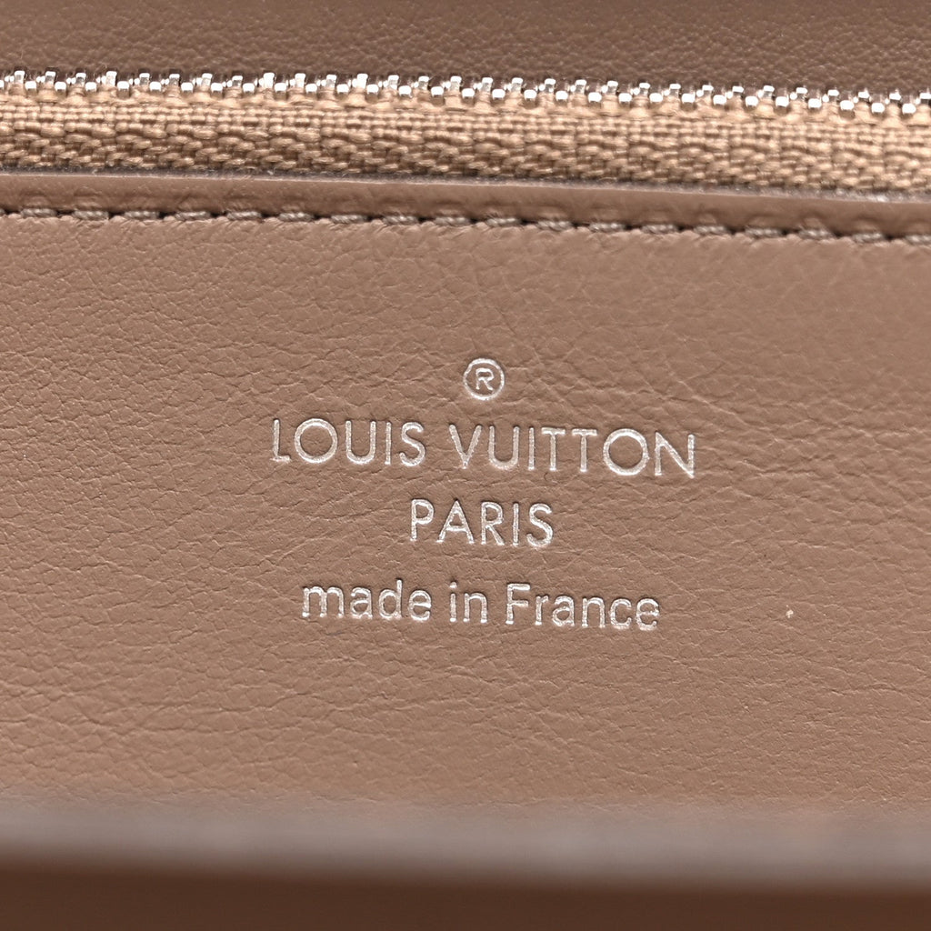 Veau Cachemire Comete Wallet Magnolia