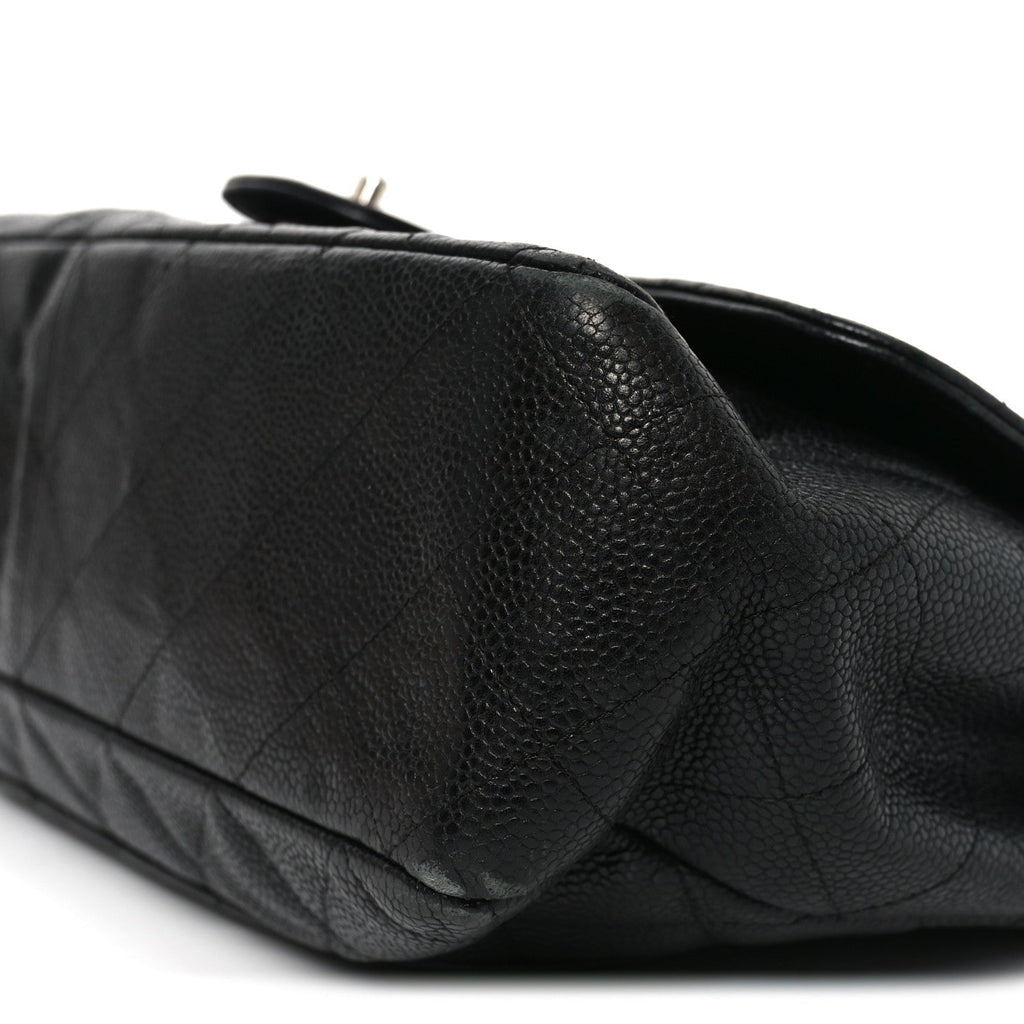 Caviar Quilted Jumbo Single Flap Black