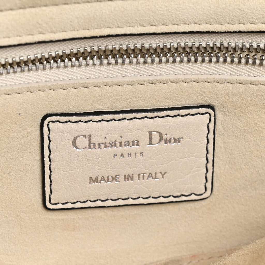 Canyon Grained Lambskin Large Lady Dior Off White