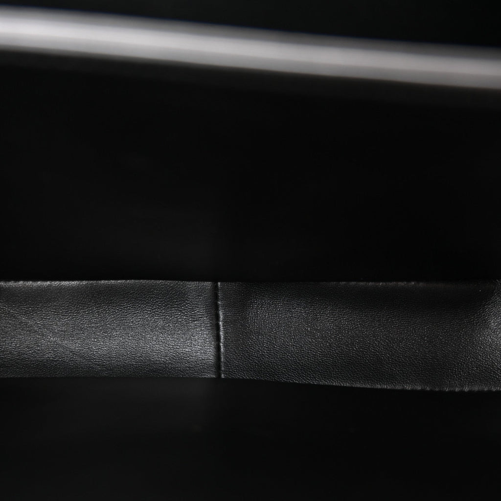 Shiny Calfskin Medium Triomphe Black