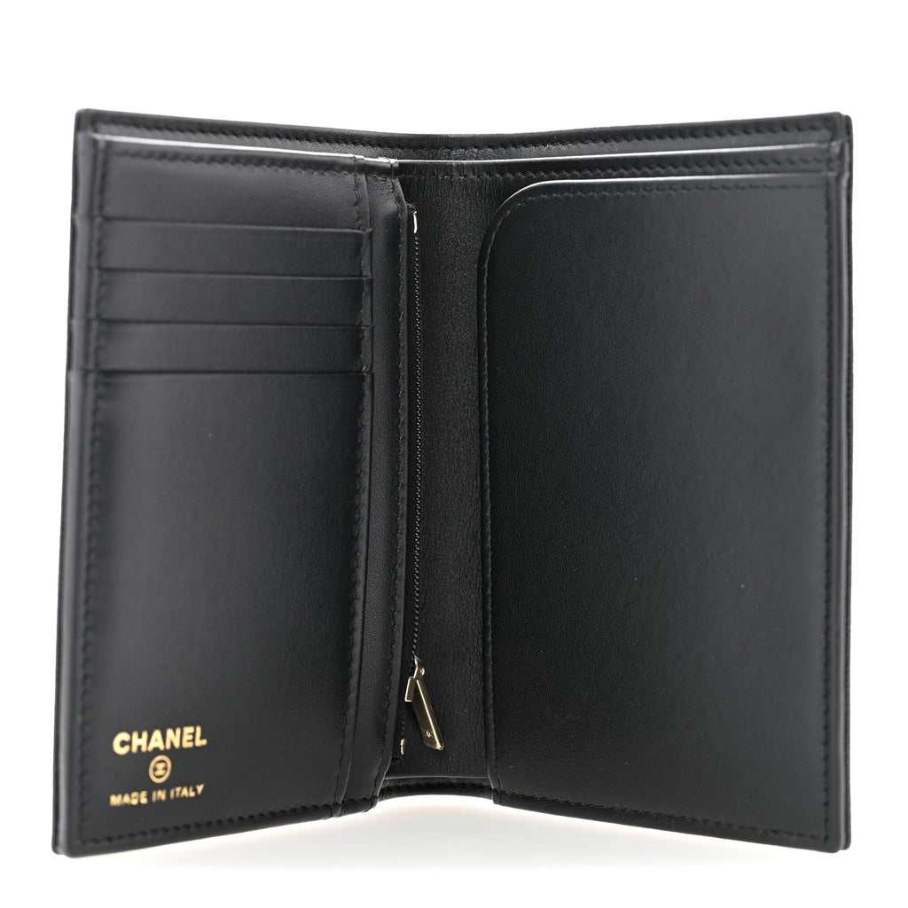 Caviar Timeless Passport Holder Black